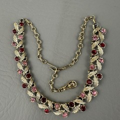 Vintage Coro Necklace Red Pink Rhinestone Leaf Gold Tone Choker Adjustable 15″
