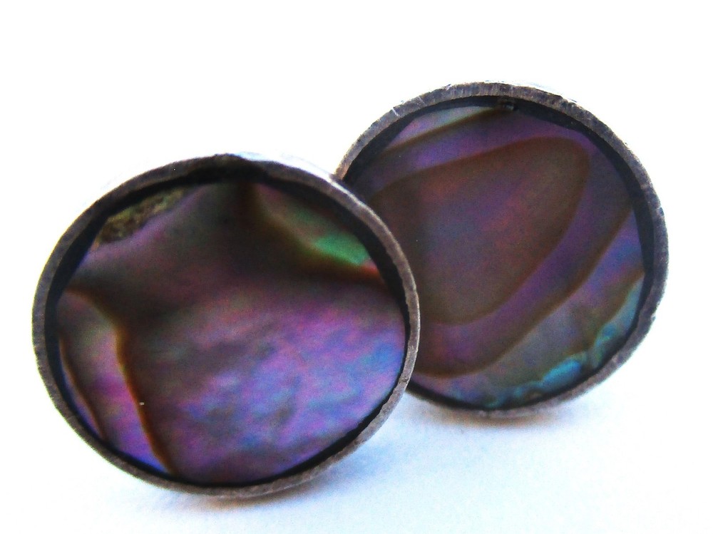Sterling Stud Earrings Vintage Abalone Circular Southwest Style Iridescent .25″
