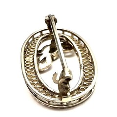 Vintage 14K Solid White Gold Sapphire Bow Filigree Pin Brooch 1” 2.03 Grams