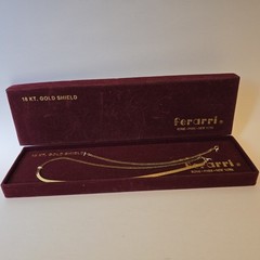 ESTATE Vintage Ferarri 18KT Gold Shield Chain & Bracelet Set in Original Box