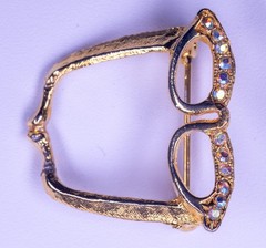 Vintage Cat Eye Glasses Brooch Pin Gold Tone 32mm x 30mm AB Rhinestone Costume