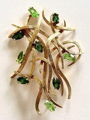 Vintage BENEDETTO PANETTA MCM ABSTRACT XL PENDANT 3 3/4” Faux Peridot Emeralds