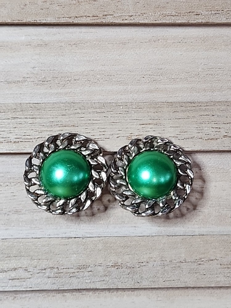 Vtg Green Clip On Earrings Silver Toned Unmarked Oval Fashion Jewlery