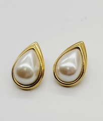 Monet Clip On Earrings Gold Tone Faux Pearl Teardrop .75 in Chunky Vintage
