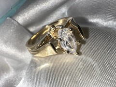 Estate Vintage Gold Tone Dainty Ring Lot Different Stones Some Signed