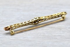 Signed Krementz 14K Gold and Platinum Topped Filigree Bar Brooch set