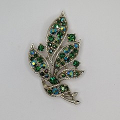 Vintage Lisner Leaves Brooch Blue Green AB Rhinestone Gold Tone