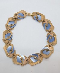Monet All That Jazz Rose Gold Toned & Blue Necklace Choker Book Piece **READ**