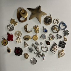 Vintage Large 30+ Pendant Collection | Mix Lot Rhinestones Gold Silver Tone