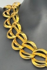 Vintage Napier Necklace and Bracelet Set Chunky Gold-Tone Links 1980s and Signed