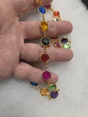 Vtg gold tone mix color Bezel lucite Necklace