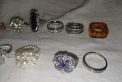 Mixed Lot of 14 Vintage & Fashion Rings Multicolor Metal Glass Pearl Plastic