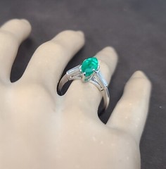 Vintage Platinum Engagement Ring 2.09CT. Gem Natural Green Emerald Marquise Cut