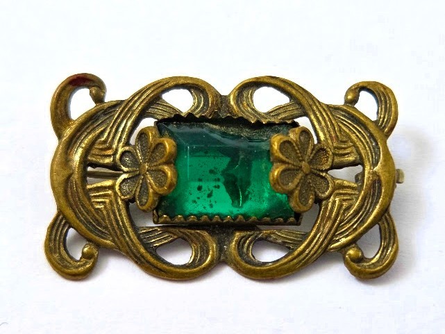 Vintage Czech Glass Pin, 1930’s Vintage Jewelry