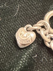 Vintage Bracelet SIGNED JUICY COUTURE Silver tone Chain Crystal Heart Charm 8”