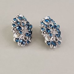 Vintage Rhinestone Clip On Earrings Blue Glass Oval Flower Silver Tone 1″