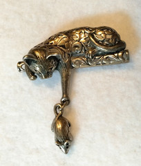 Vintage Jezlaine Sterling Silver Cat Playing with Mouse Brooch (179 – 2679)