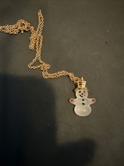 Avon Vtg Pendant Gold Tone Hat Frosted Snowman Christmas Holiday Jewelry