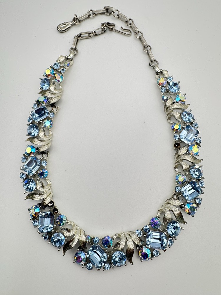 Vintage Lisner Necklace Blue Aurora Borealis AB Rhinestone Leaf Choker READ