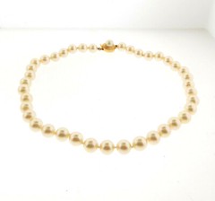 Vintage Signed Majorica Pearl Necklace 9 mm 15 in