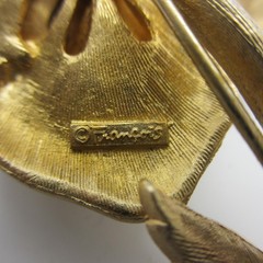 Vintage Francois By Coro Brooch Flower Textured Gold Tone Statement Large 4 Inch