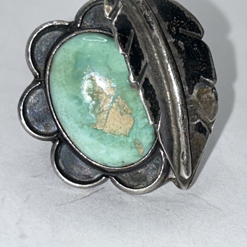 Sterling Silver 925 Green Stone Ring Very Old Vintage Sz 7.5