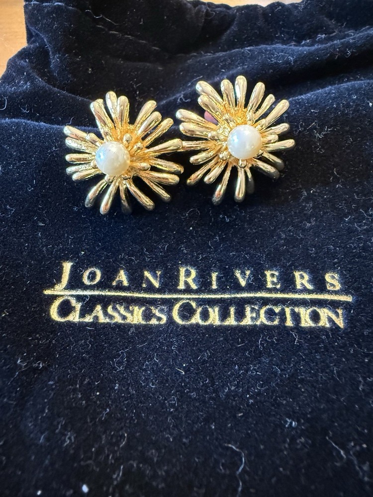 Joan Rivers Gold Tone Flower W/ Faux Pearl Earrings #3288