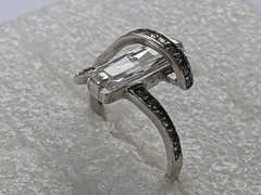 Vintage ring sterling silver 925 Size 7.5 Wt 3.65g Long Baguette Ukraine Bypass