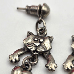 Vintage Kitty Cat Heart Dangle Earrings Silver Tone Figural Novelty 1 In
