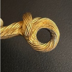 Vintage TRIFARI Pendant Button Gold Tone Cream Oversized Sewing