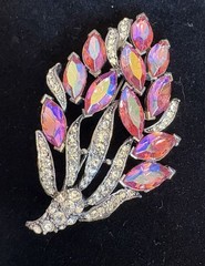 Weiss Signed Vintage AB Hot Pink Marquise Rhinestone Spray Brooch Silvertone 3″