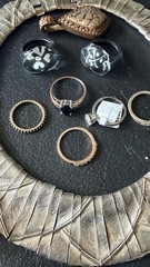 Vintage/Modern Mixed Costume Jewelry Lot