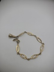 Vintage Sarah Coventry Womens Bracelet Gold Tone Links Dainty Wedding