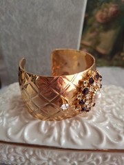 Graziano Vintage Beauty Multicolor Crystals & Faux Pearl Wide Gilt Metal Cuff