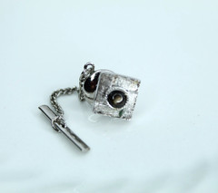 Vintage Silver‑Tone Tie Tack – Textured Square Design – Dark Glass Gem Center