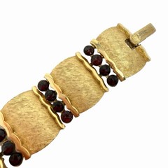Vtg Trifari Brushed Gold Tone Panel Bracelet Faux Garnet Color Stones 1955–1969