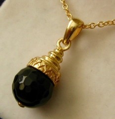Vintage Style 9K 9ct SOLID YELLOW Gold Black Goldstone PENDANT