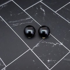Vintage Clip On Earrings Retro A Bit Over 0.5″ Black Circle Classy