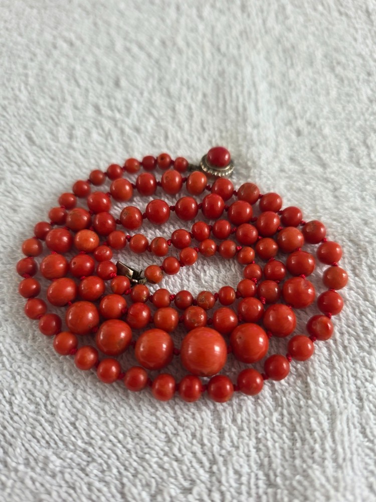 Antique Genuine Natural 100% Undyed Red Mediterranean Coral Beads Necklace