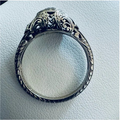 Vintage 18K White Gold Art Deco Diamond Ring size 6 ornate milgrain