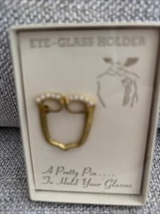 Vintage Gold Tone Cat Eye Glasses Brooch Pin with Faux Pearls Eyeglass Holder
