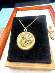 Antique fine Art Nouveau Lady locket jewelry lot Lg cameo Art Deco necklace doll
