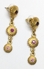 VTG Gold Tone Floral Dangle Drop Pink Purple Rhinestone Pierced Earrings 1 5/8″