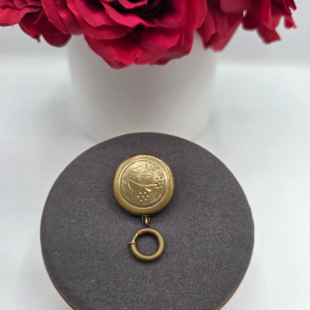 Vintage Retractable Watch Holder Brooch Pin Charm Pendant Gold Tone Victorian