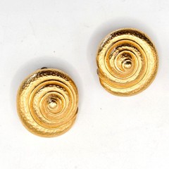 Carolee Vintage Gold Tone Hammered Spiral Swirl Clip On Earrings Round Statement