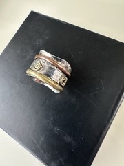 vintage triple tone sterling silver 925 spinner band ring. Size 8