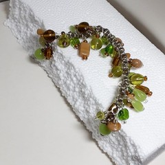 Bracelet upycled chain vtg beads green tan handmade size 7.5