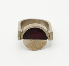 Vintage OOAK handmade modern circle metal and red resin ring size 8