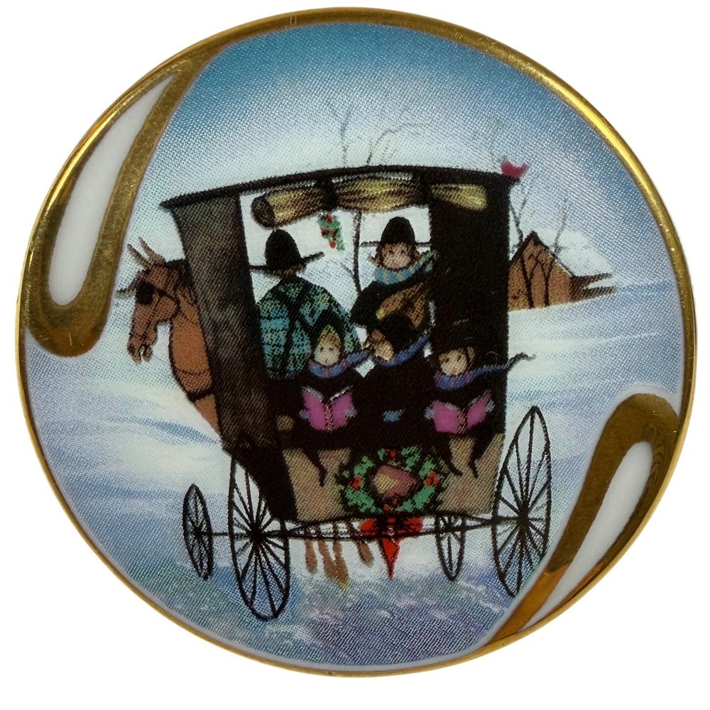 P Buckley Moss Christmas Carol Porcelain Brooch Pendant 1996 Anna Perenna 14168