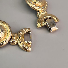 Vintage Monet Bracelet Round Linked Gold Tone 6.75″